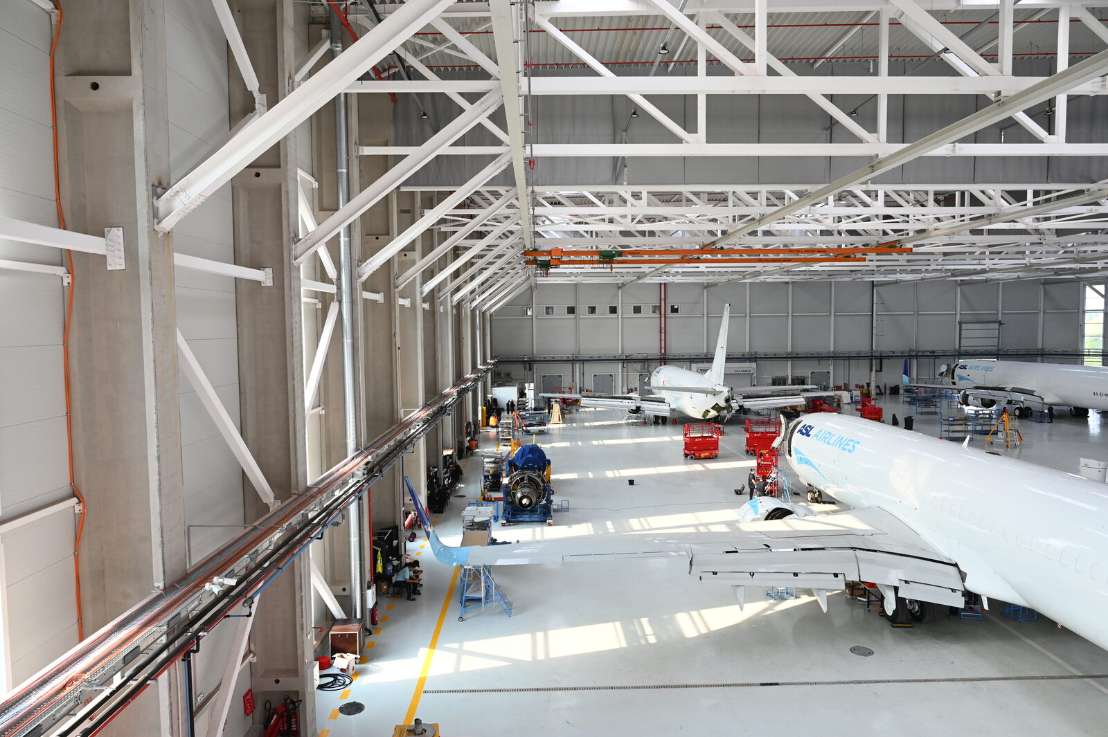В хангара на Aero Technic BG