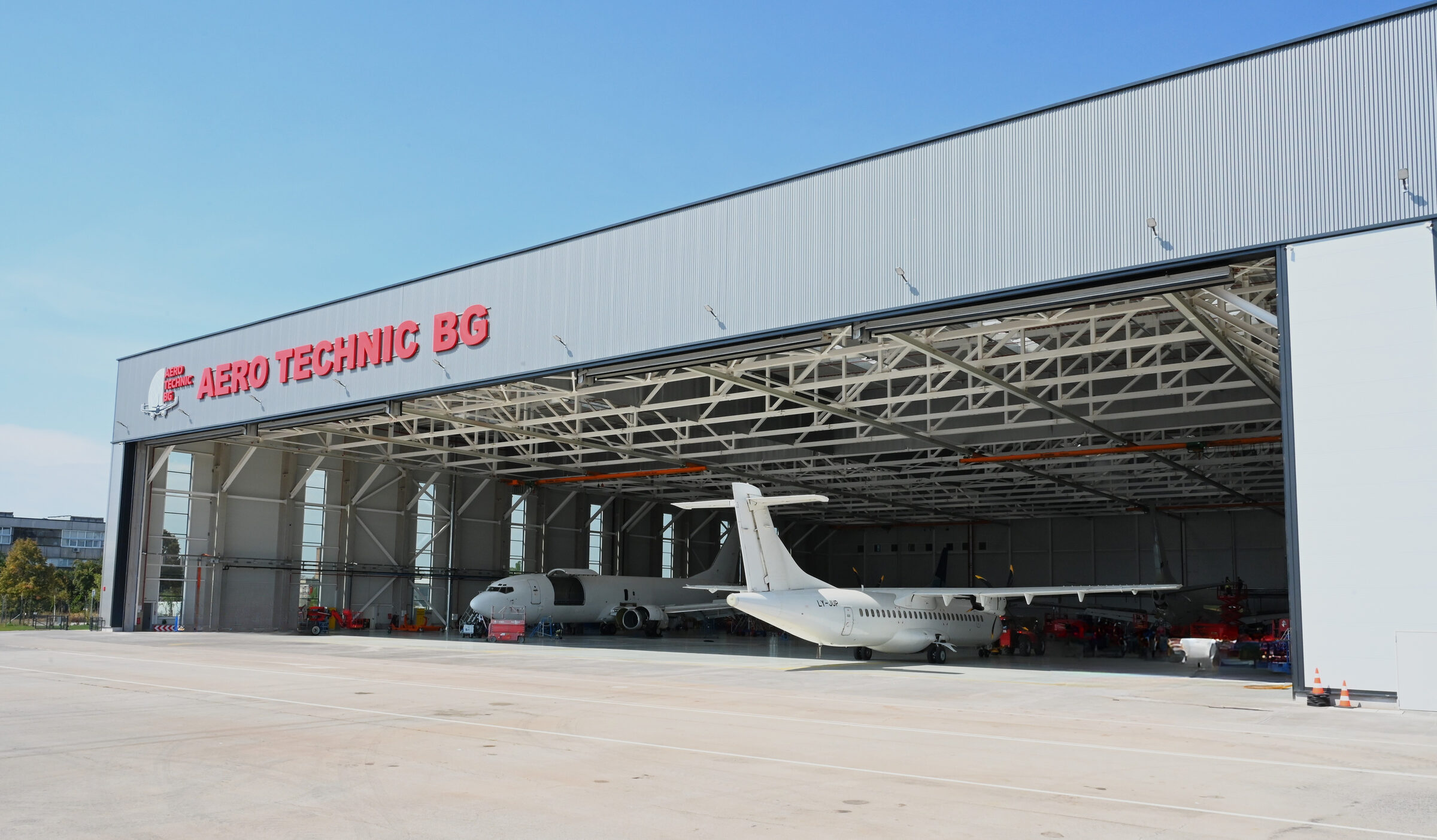 Aero Technic BG на летище София